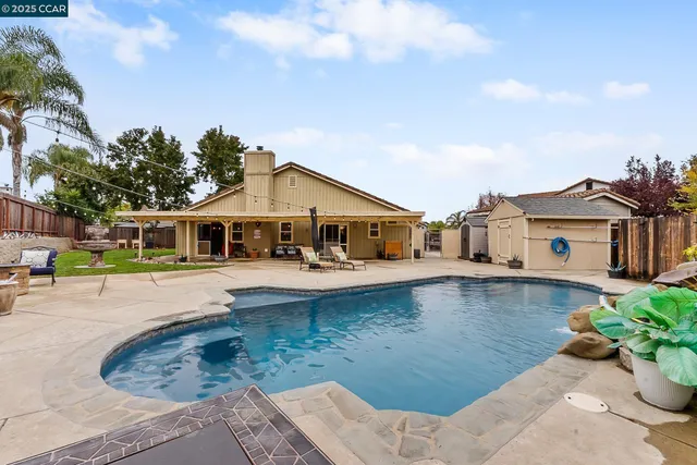 $799,000 | 4828 Trenton Street, Oakley, CA 94561