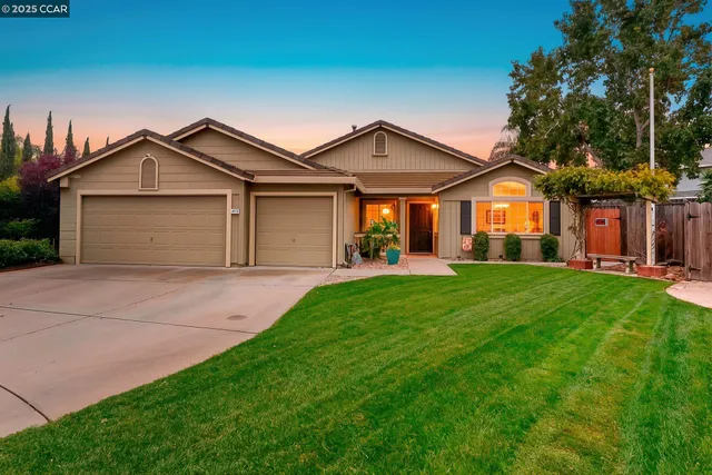 $799,000 | 4828 Trenton Street, Oakley, CA 94561