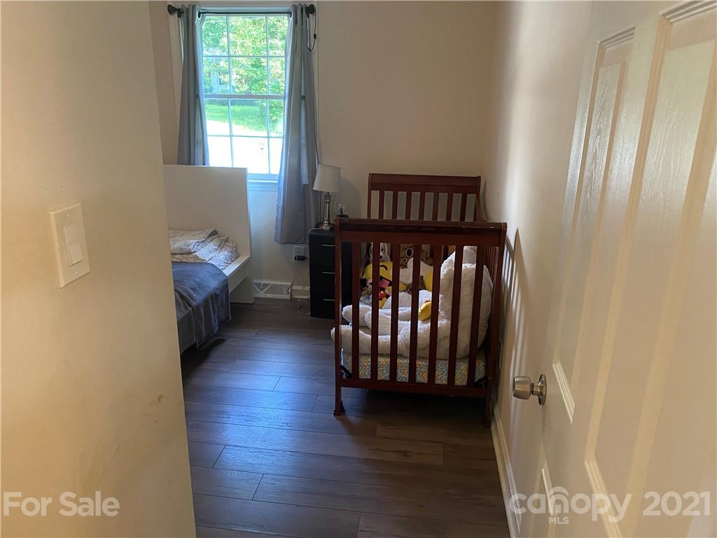 4909 Cinderella Road Charlotte, NC 28213 - Photo 18 of 25 Gallery Image 18