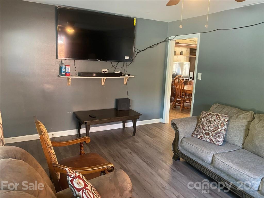 4909 Cinderella Road Charlotte, NC 28213 - Photo 4 of 25 Gallery Image 4
