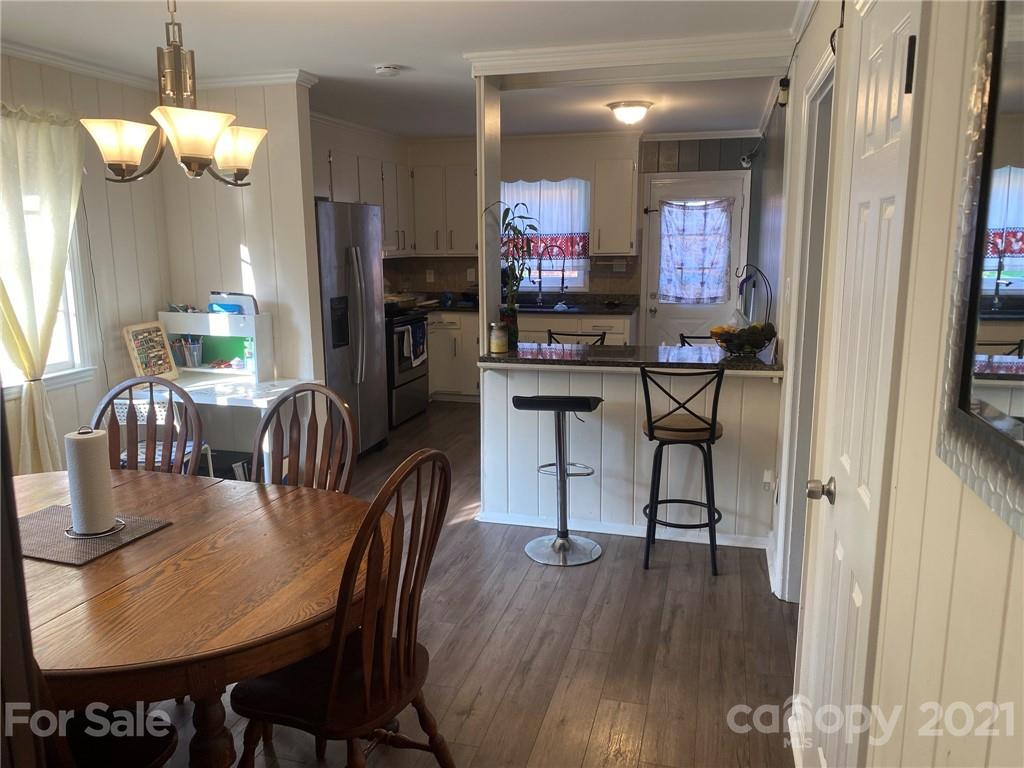 4909 Cinderella Road Charlotte, NC 28213 - Photo 7 of 25 Gallery Image 7