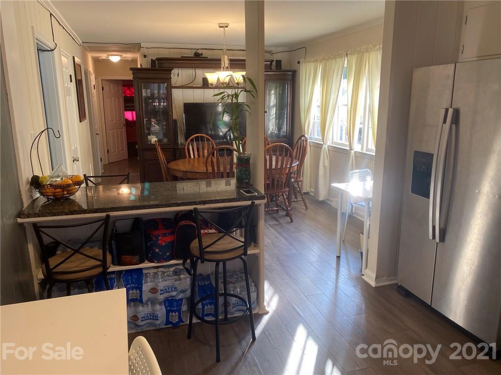 4909 Cinderella Road Charlotte, NC 28213 - Photo 8 of 25 Gallery Image 8