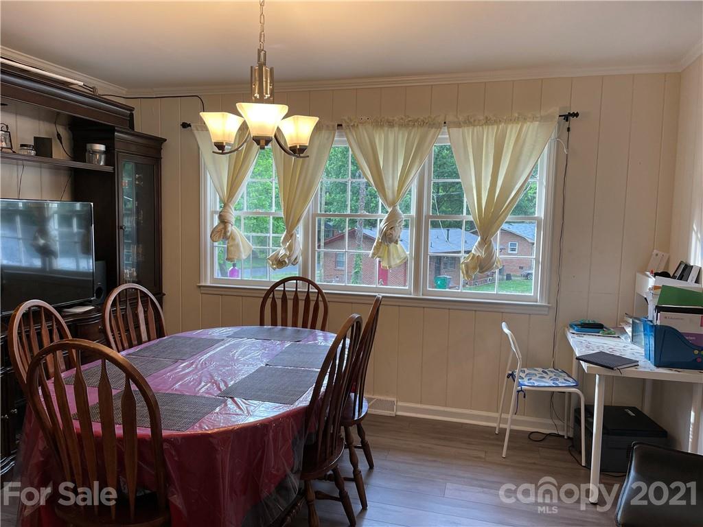 4909 Cinderella Road Charlotte, NC 28213 - Photo 10 of 25 Gallery Image 10