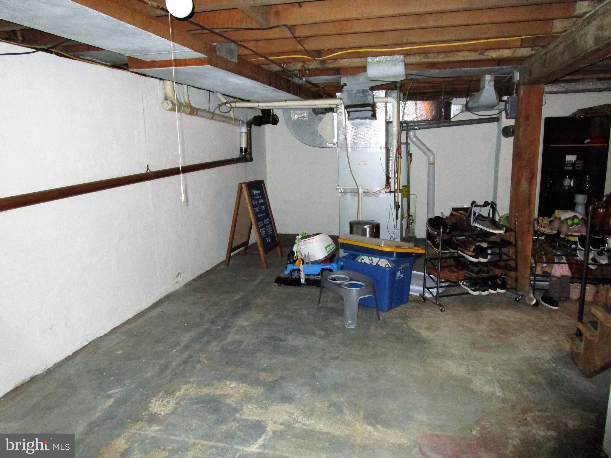 543 Locust Street Hanover, PA 17331 - Photo 27 of 34 Gallery Image 27