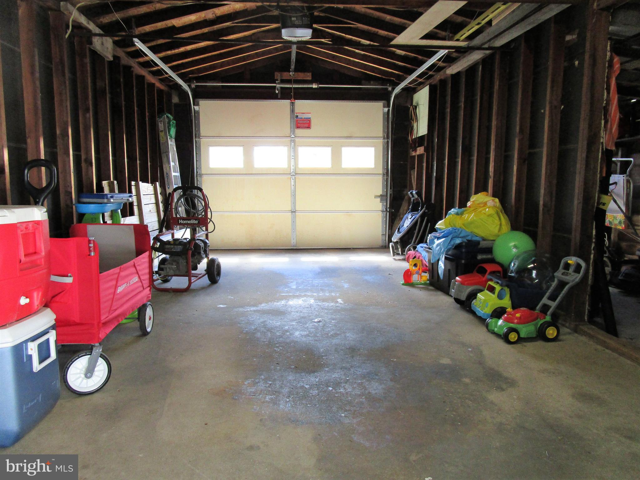 543 Locust Street Hanover, PA 17331 - Photo 33 of 34 Gallery Image 33