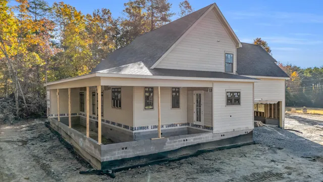 $670,000 | 3057 Poe Road, Soddy Daisy, TN 37379