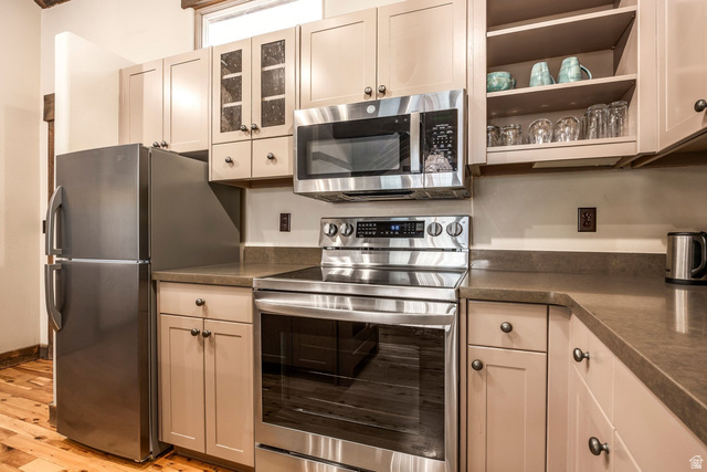 8841 North Alpine Loop Road, Unit 3 Provo, UT 84604 - Photo 8 of 78