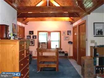 118 East Providence Road Aldan, PA 19018 - Photo 3 of 11 Bedroom - Main