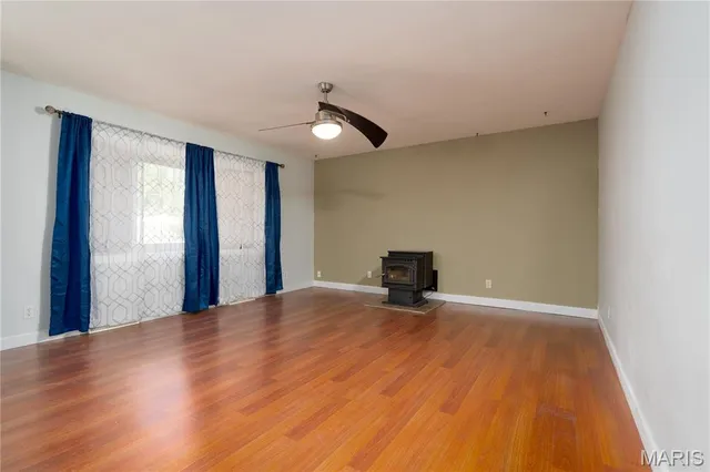 $245,500 | 406 Cypress Creek Road, Collinsville, IL 62234