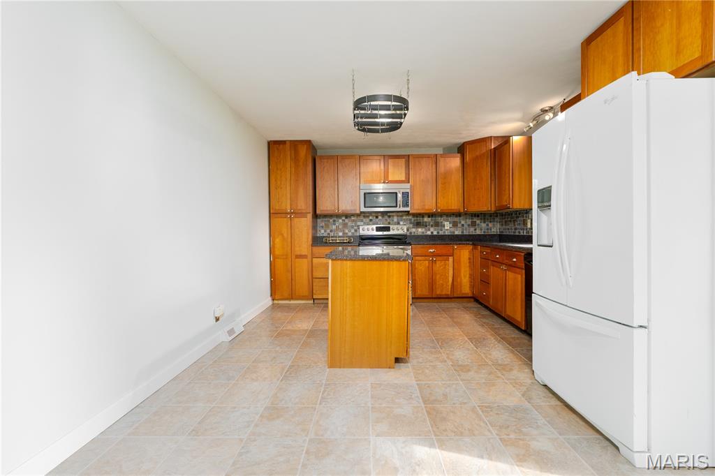 406 Cypress Creek Road Collinsville, IL 62234 - Photo 10 of 39