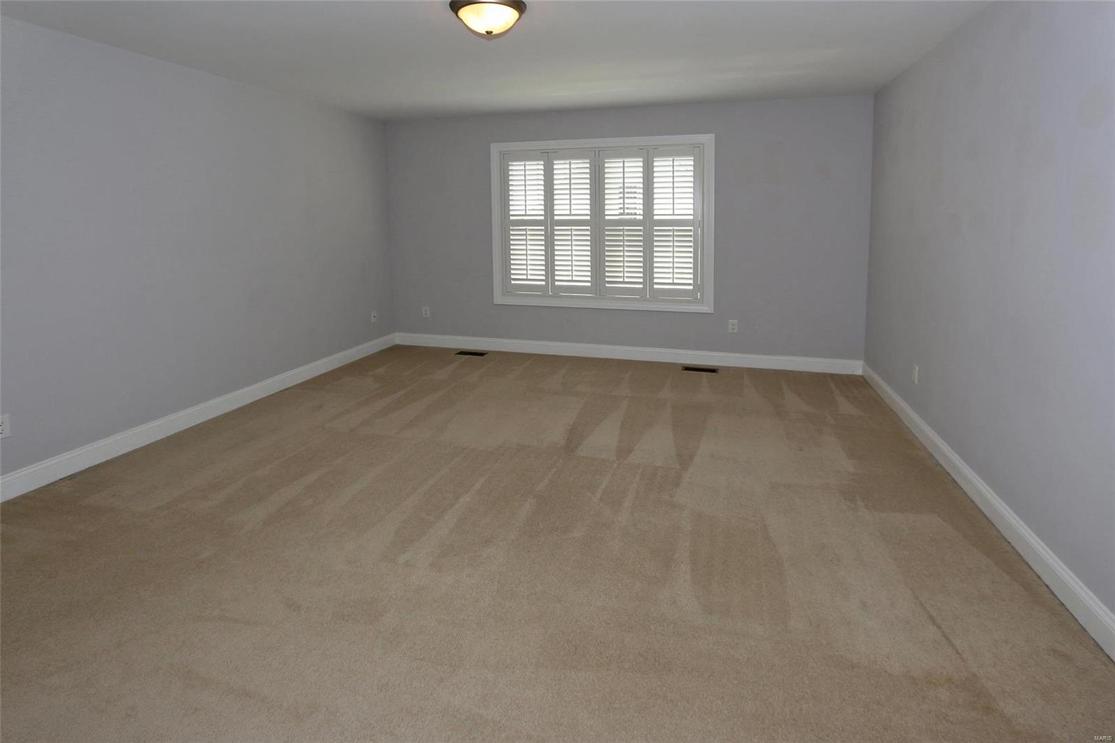 3145 Parc Ridge Lane St. Louis, MO 63139 - Photo 16 of 35 Gallery Image 16