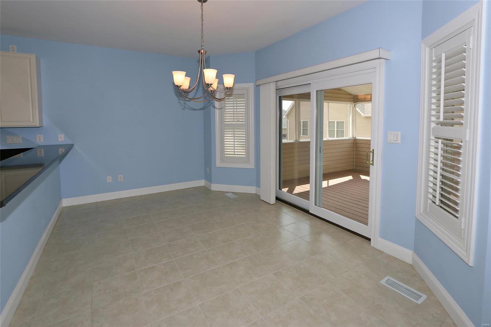 3145 Parc Ridge Lane St. Louis, MO 63139 - Photo 10 of 35 Gallery Image 10