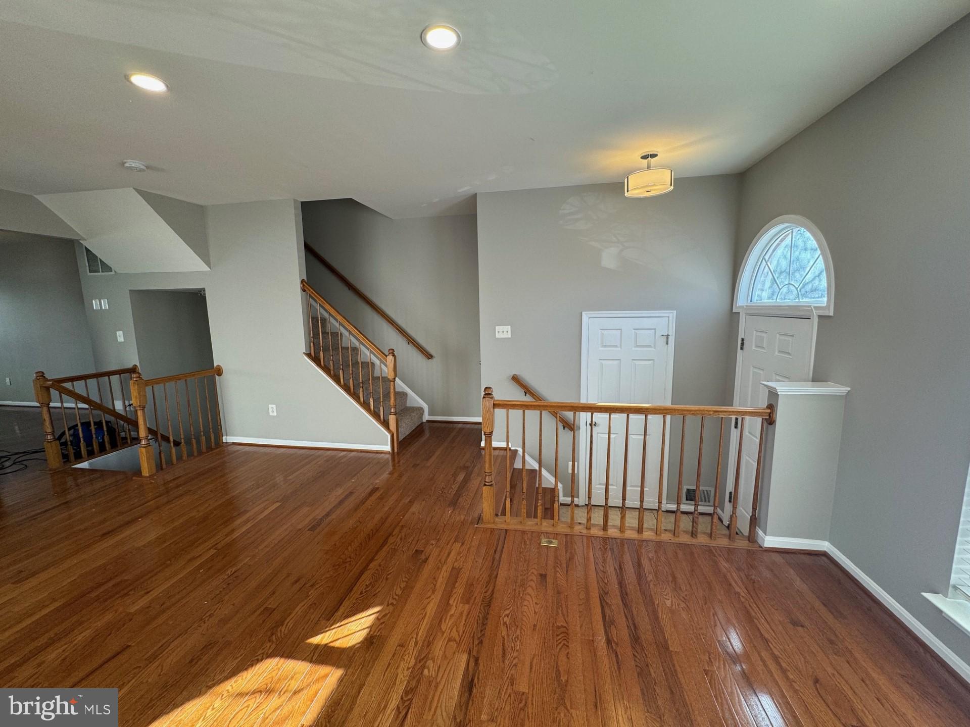 14190 Hunters Run Way Gainesville, VA 20155 - Photo 5 of 34