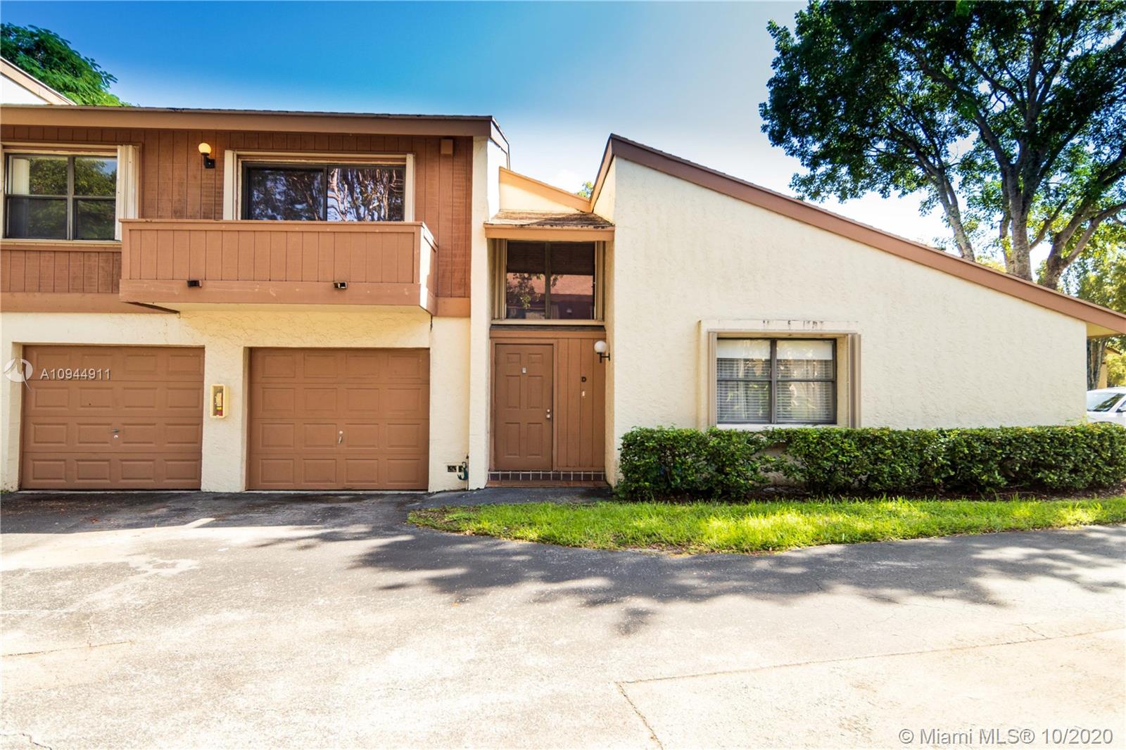 11459 Southwest 109th Road, Unit 5D Miami, FL 33176 - Photo 1 of 26 Gallery Image 1