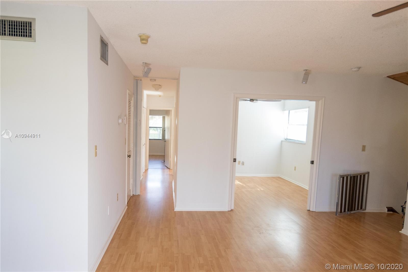 11459 Southwest 109th Road, Unit 5D Miami, FL 33176 - Photo 13 of 26 Gallery Image 13