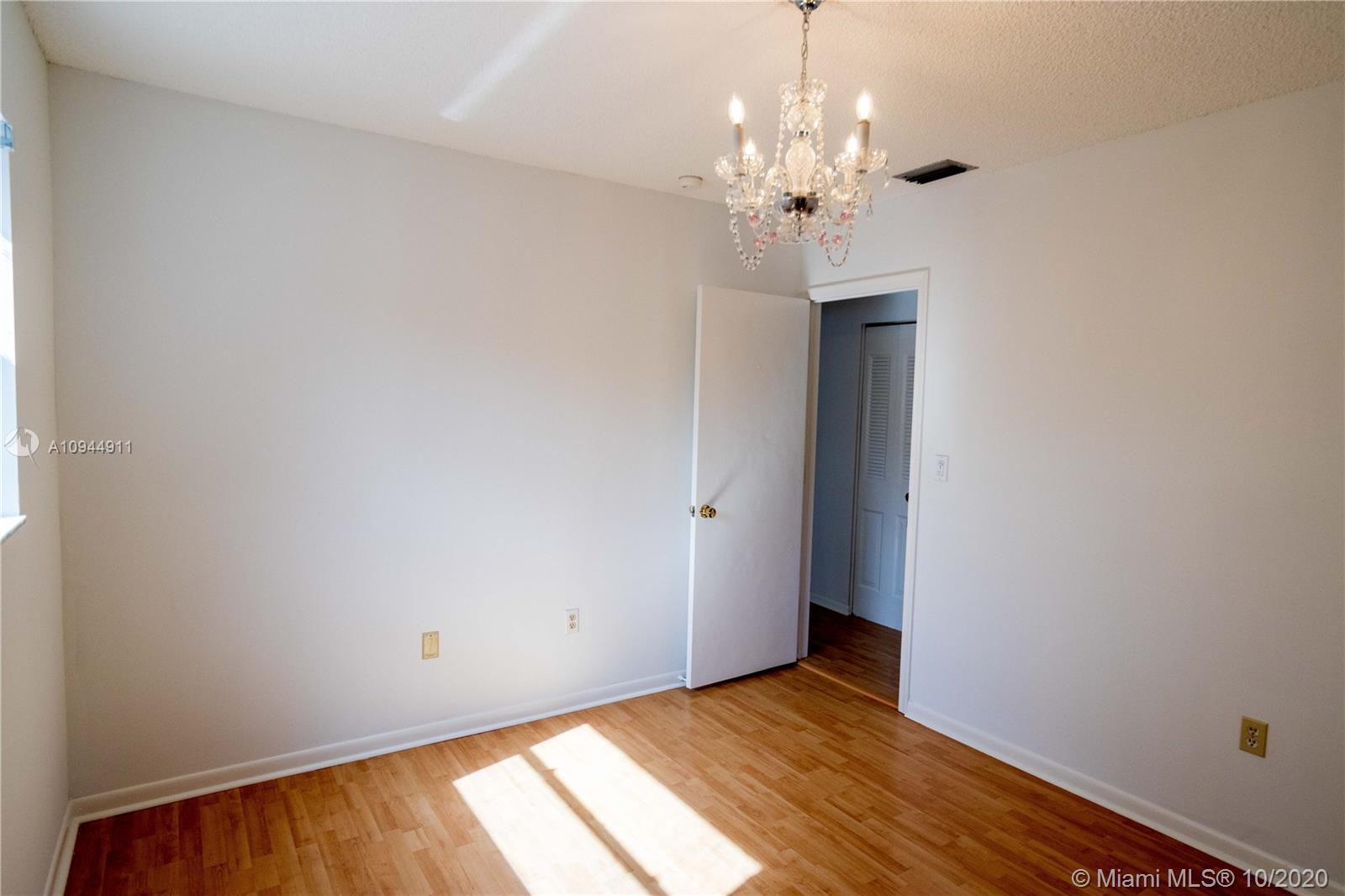 11459 Southwest 109th Road, Unit 5D Miami, FL 33176 - Photo 15 of 26 Gallery Image 15