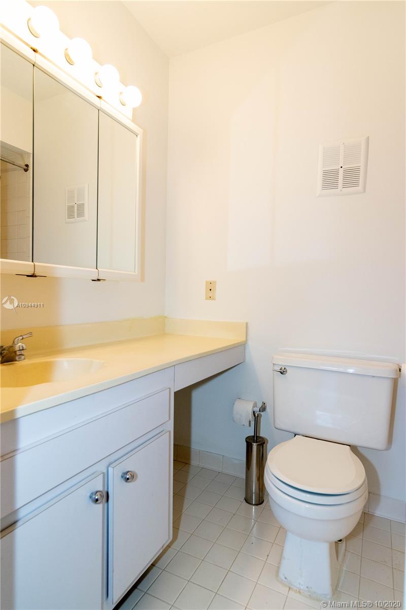 11459 Southwest 109th Road, Unit 5D Miami, FL 33176 - Photo 19 of 26 Gallery Image 19