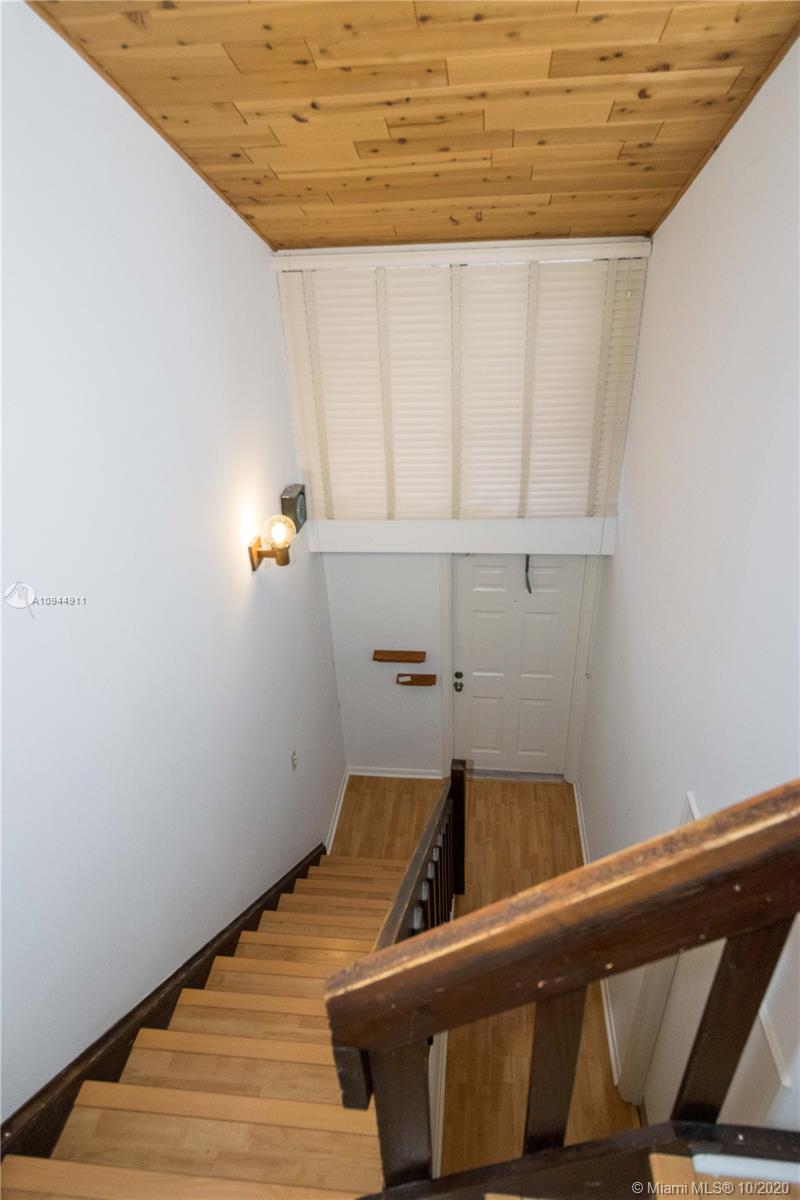 11459 Southwest 109th Road, Unit 5D Miami, FL 33176 - Photo 3 of 26 Gallery Image 3
