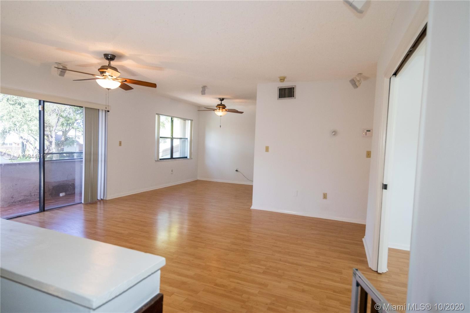 11459 Southwest 109th Road, Unit 5D Miami, FL 33176 - Photo 6 of 26 Gallery Image 6