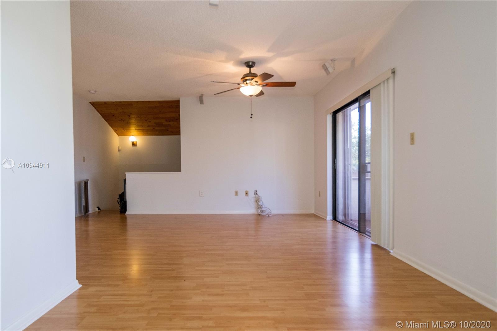 11459 Southwest 109th Road, Unit 5D Miami, FL 33176 - Photo 7 of 26 Gallery Image 7
