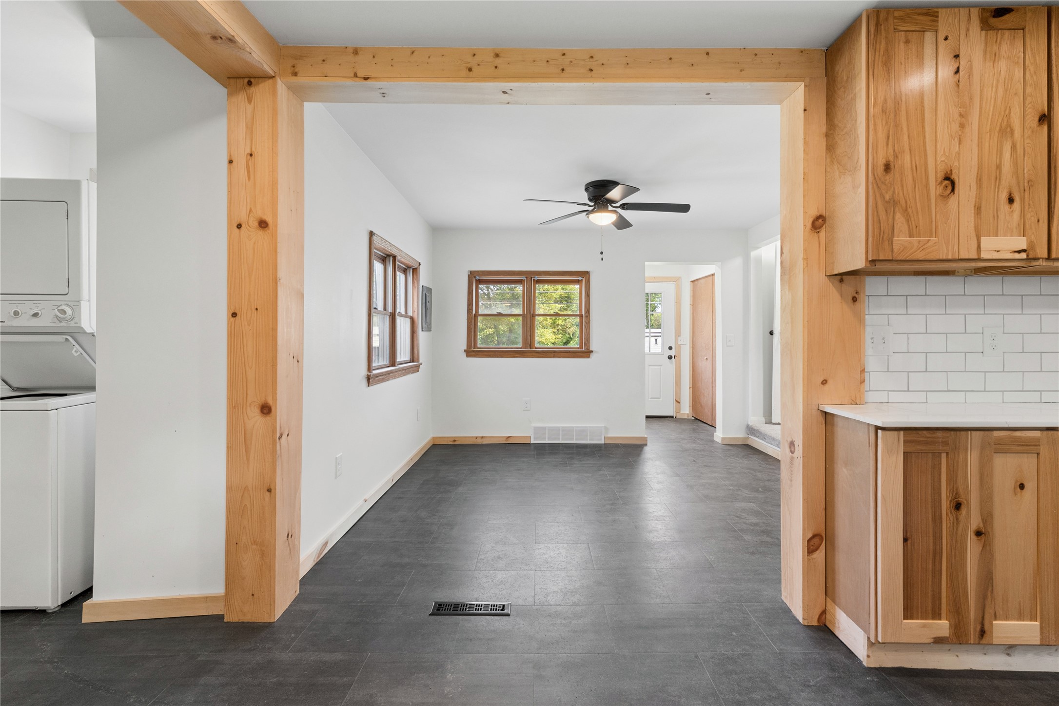 2914 Shannon Road Erie, PA 16510 - Photo 10 of 24 Gallery Image 10