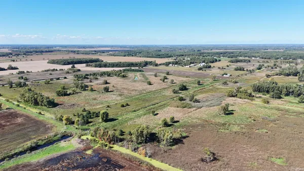 $1,100,000 | 8363 North 200 West, Wheatfield, IN 46392