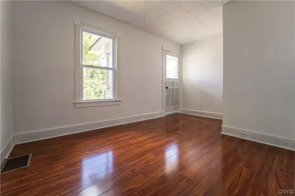 $127,500 | 17 West James Street, Richfield, NY 13439