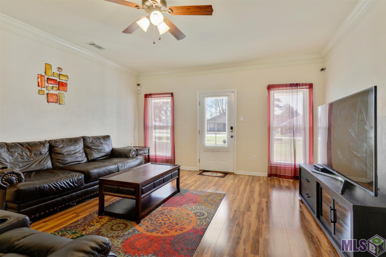 14531 Sunnyhill Avenue Baton Rouge, LA 70819 - Photo 2 of 14 Gallery Image 2
