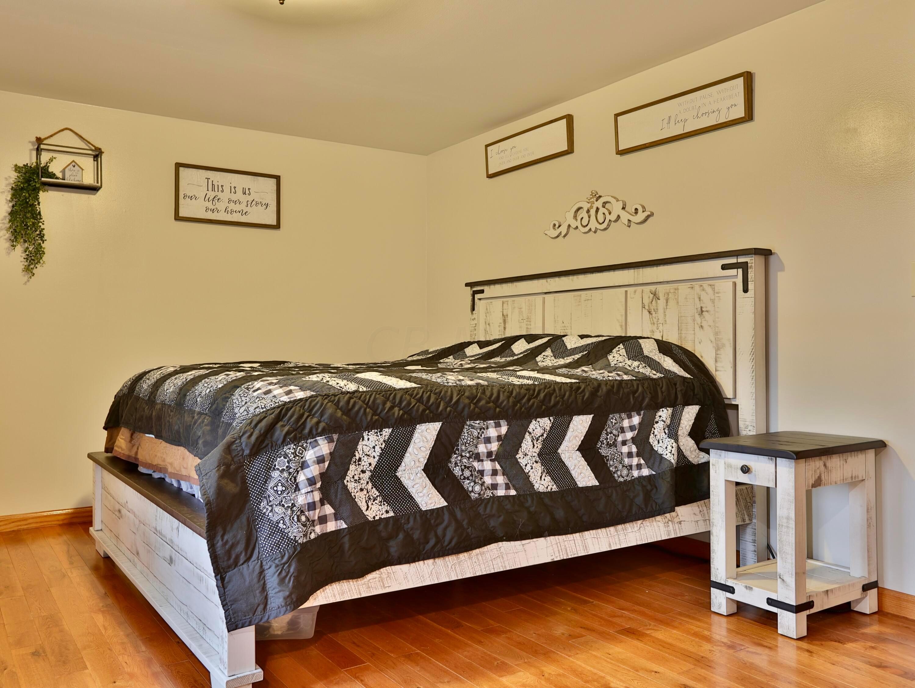 3345 Bucklick Road Jackson, OH 45640 - Photo 9 of 20 Master Bedroom