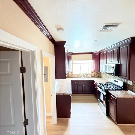 $4,000 | 8018 Radford Avenue, Los Angeles, CA 91605