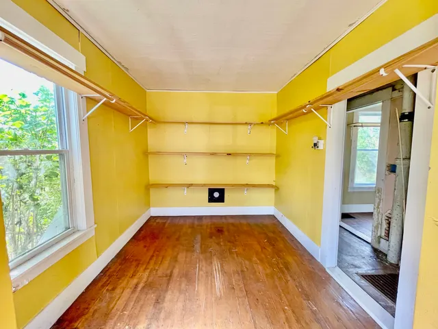 $88,500 | 909 Washington Street, Stewartstown, NH 03597