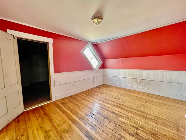 $88,500 | 909 Washington Street, Stewartstown, NH 03597