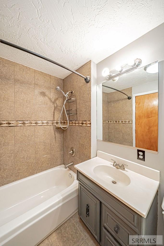 2835 East Lincoln Road Idaho Falls, ID 83401 - Photo 16 of 20