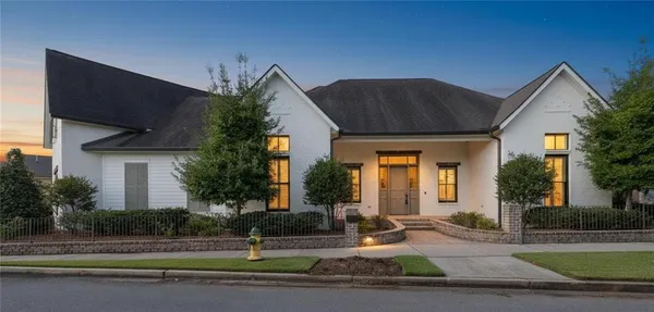 $750,000 | 601 Bocage Court South, Covington, LA 70433
