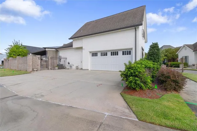 $725,000 | 601 Bocage Court South, Covington, LA 70433