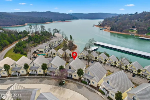 $849,900 | 155 North Deer Vlg Lane, La Follette, TN 37766
