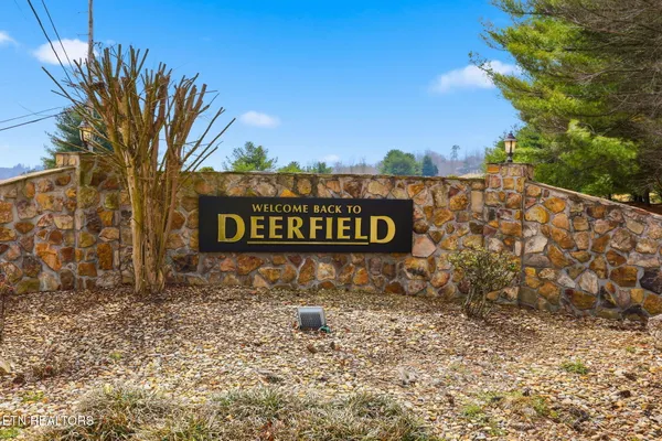 $849,900 | 155 North Deer Vlg Lane, La Follette, TN 37766