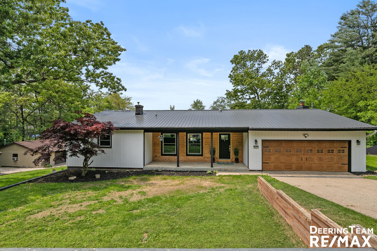 1633 North Briggs Road Middleville, MI 49333 - Photo 1 of 41 IMG_1000