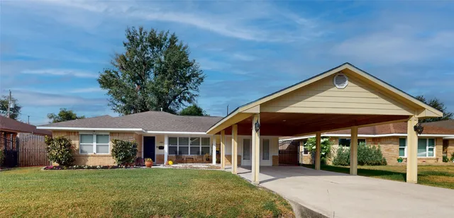 $440,000 | 4607 Cetti Street, Houston, TX 77009