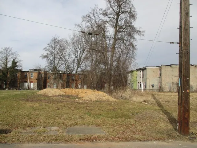 $29,900 | 517 Winfield Street, Pittsburgh, PA 15206