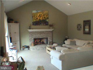 1114 Redtail Road Norristown, PA 19403 - Photo 3 of 6 Gallery Image 3