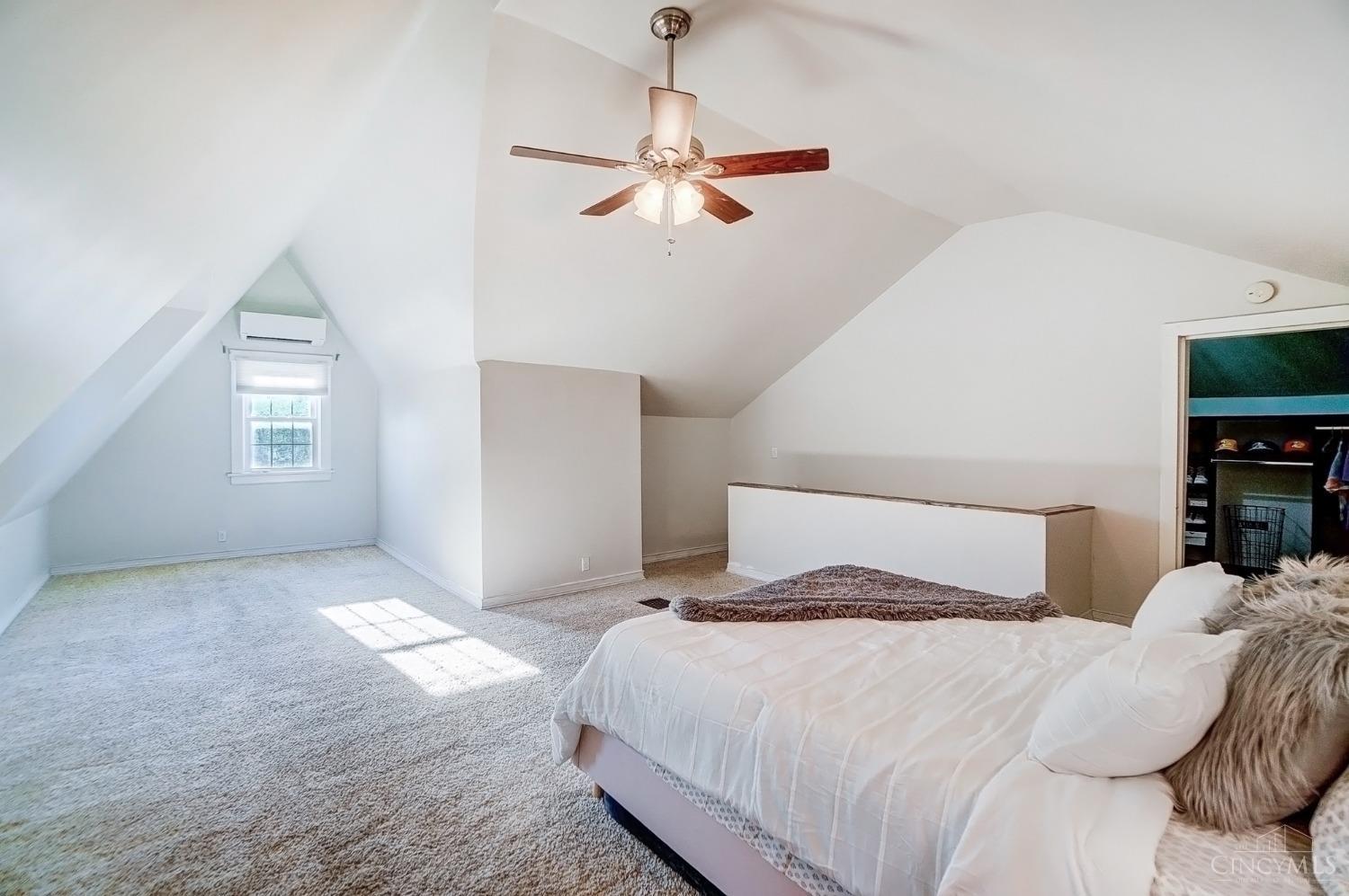 7526 Montgomery Road Cincinnati, OH 45236 - Photo 33 of 58