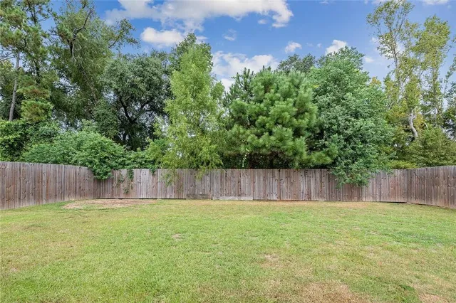 $2,345 | 813 Jackson Court, Madisonville, LA 70447