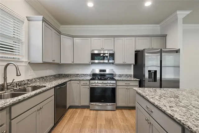 $2,345 | 813 Jackson Court, Madisonville, LA 70447