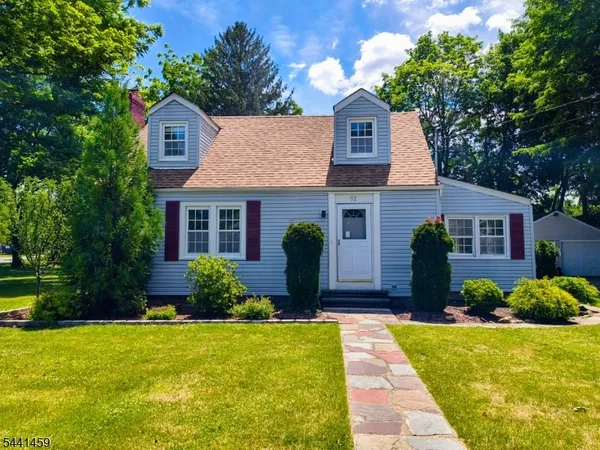 $599,000 | 61 East Avenue, Hackettstown, NJ 07840