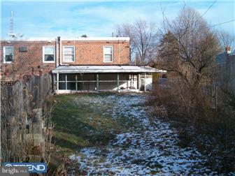 1104 Chesworth Road Philadelphia, PA 19115 - Photo 4 of 4 Exterior Back