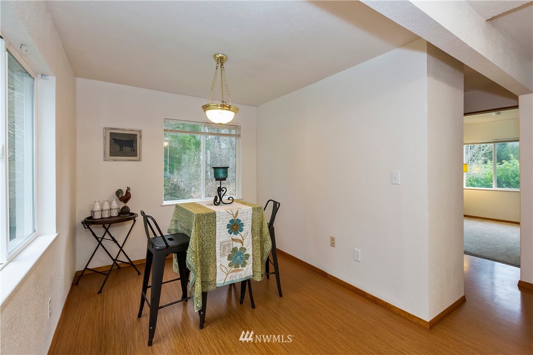 9784 West Belfair Valley Road Bremerton, WA 98312 - Photo 11 of 40 Gallery Image 11