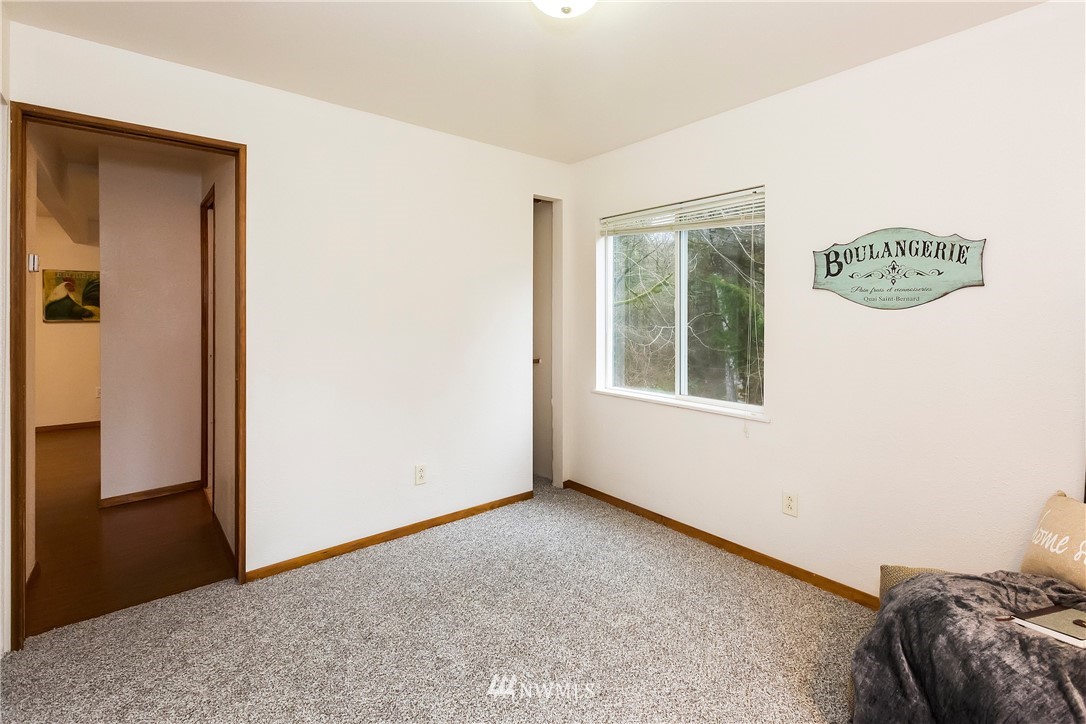 9784 West Belfair Valley Road Bremerton, WA 98312 - Photo 21 of 40 Gallery Image 21