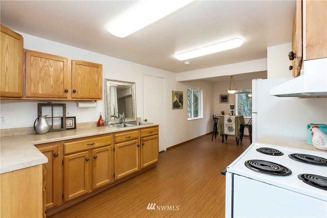 9784 West Belfair Valley Road Bremerton, WA 98312 - Photo 30 of 40 Gallery Image 30