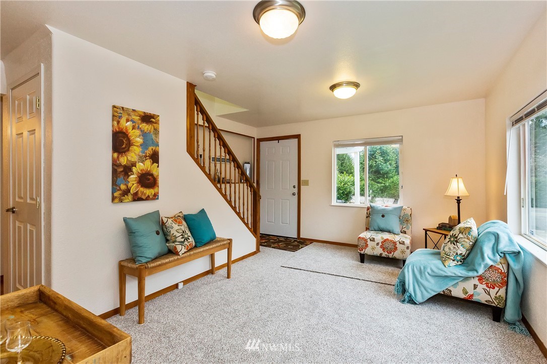 9784 West Belfair Valley Road Bremerton, WA 98312 - Photo 6 of 40 Gallery Image 6